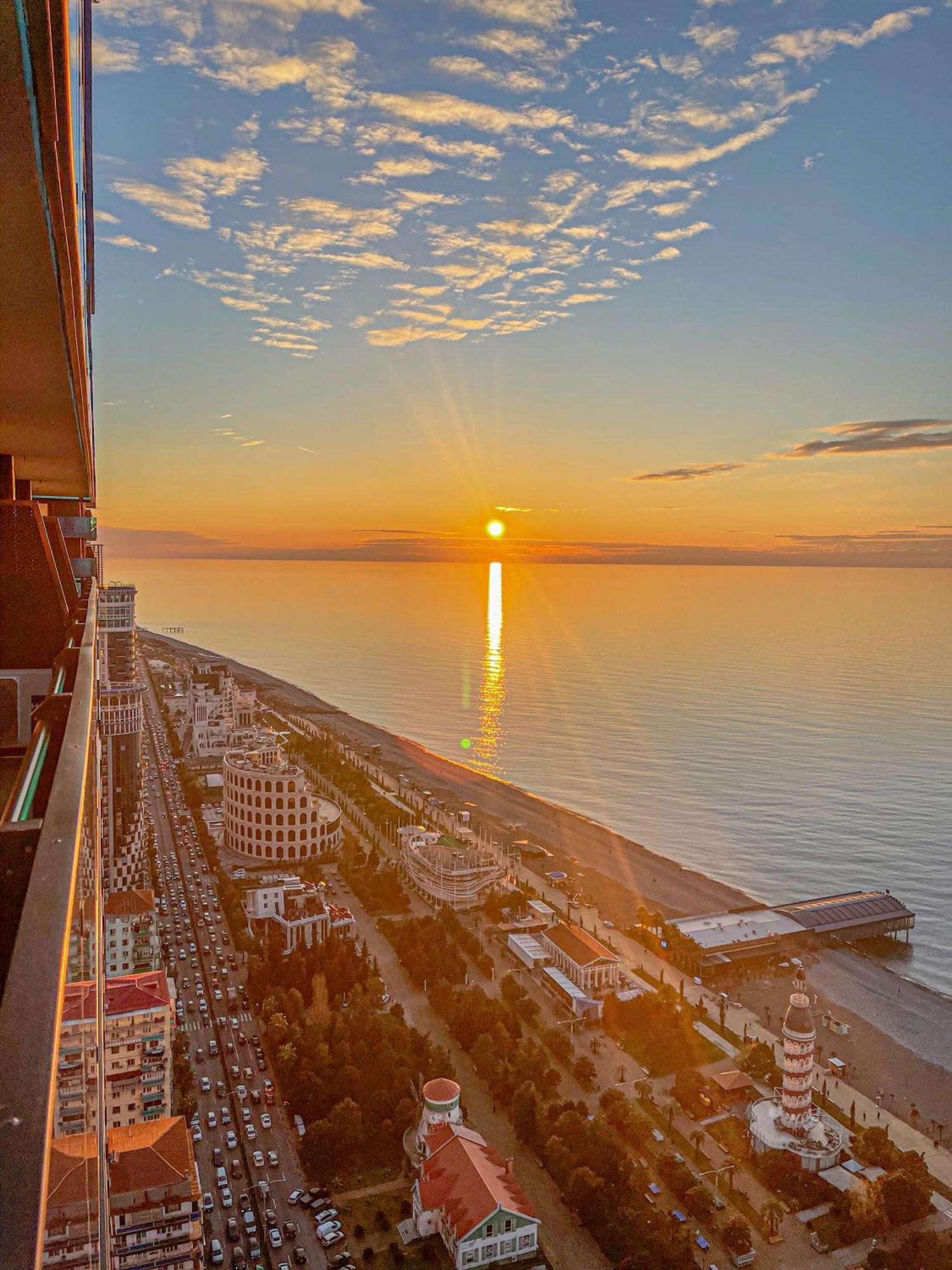 Batumi Vip Hotel Dış mekan fotoğraf